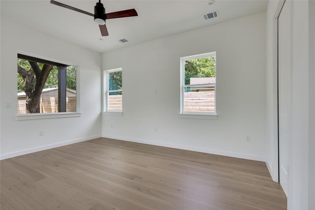 6809 Porter ST 2, Austin, TX 78741