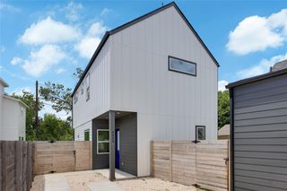 6809 Porter ST 2, Austin, TX 78741