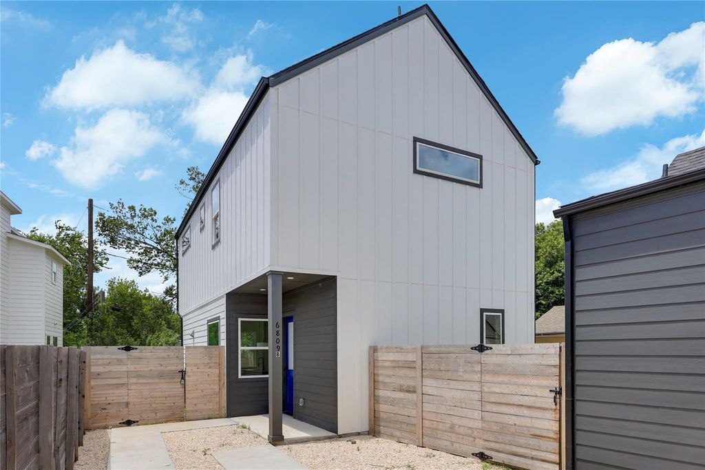 6809 Porter ST 2, Austin, TX 78741