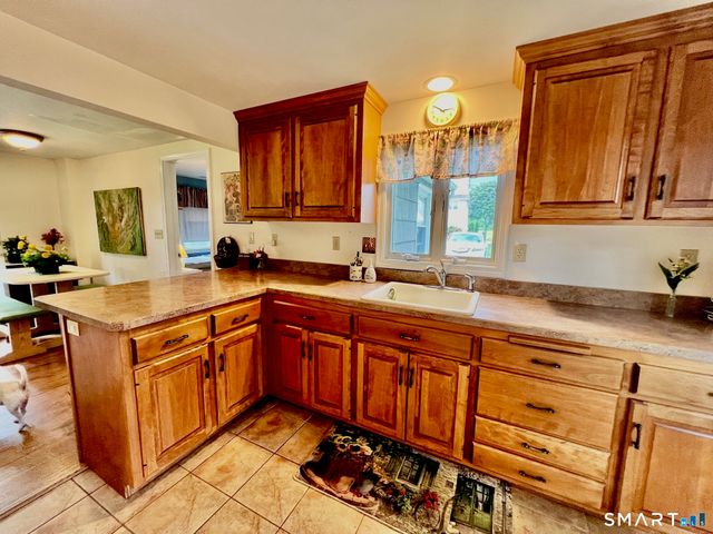 28 Kelsey Road, Clinton, CT 06413