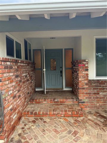 11305 Sheldon, Sun Valley, CA 91352