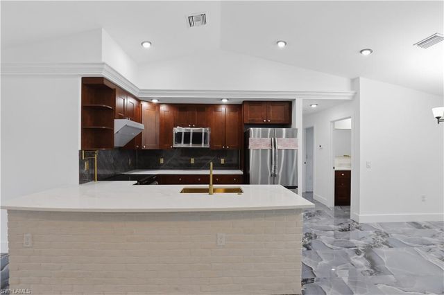 3315 23rd ST W, Lehigh Acres, FL 33971