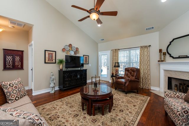 1151 Kimberly Circle, Hull, GA 30646