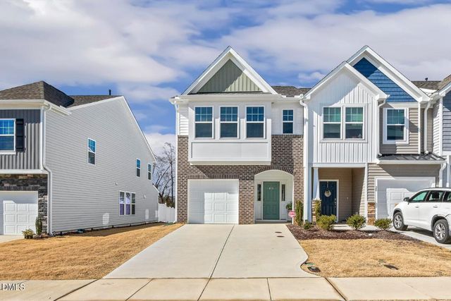 32 Bluebottle Street, Angier, NC 27501