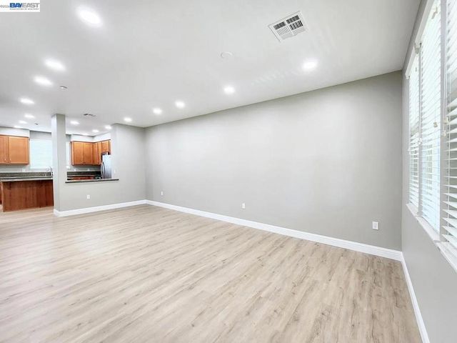 259 Birch Creek Dr, Pleasanton, CA 94566