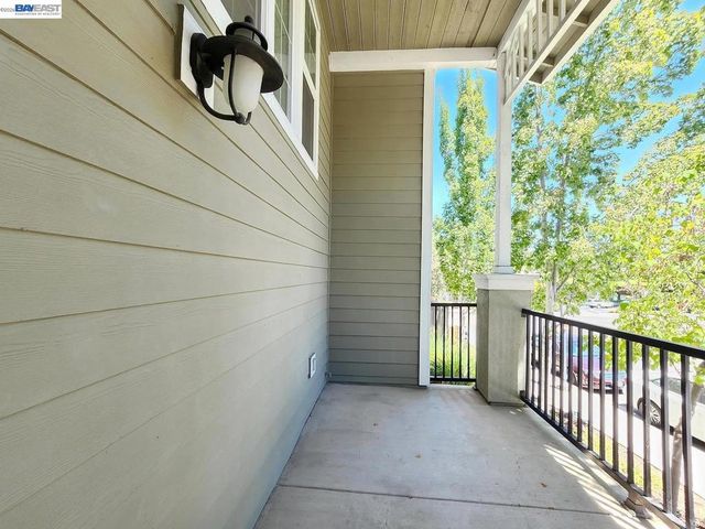 259 Birch Creek Dr, Pleasanton, CA 94566