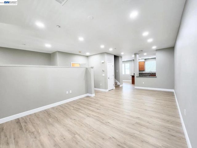 259 Birch Creek Dr, Pleasanton, CA 94566