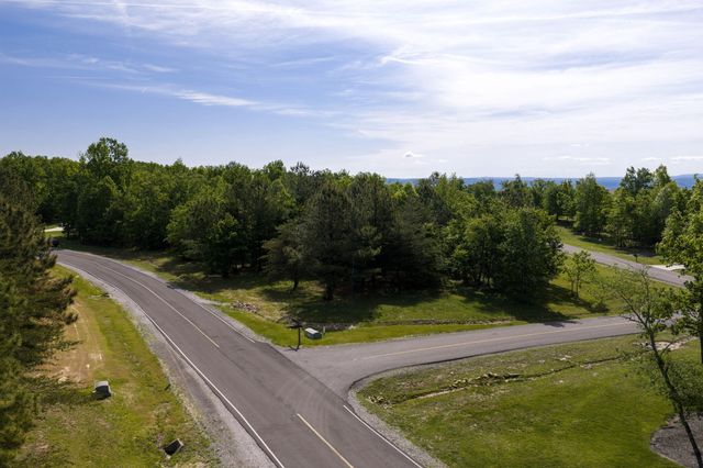 145 Eagle Eye Drive Rb37, Jasper, TN 37347