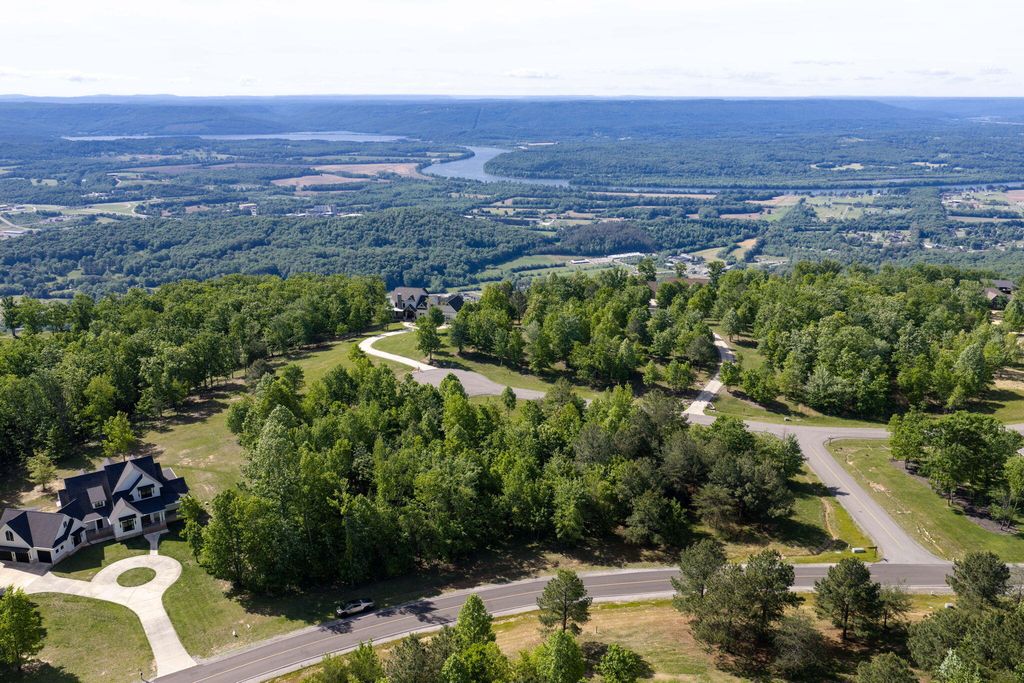 145 Eagle Eye Drive Rb37, Jasper, TN 37347