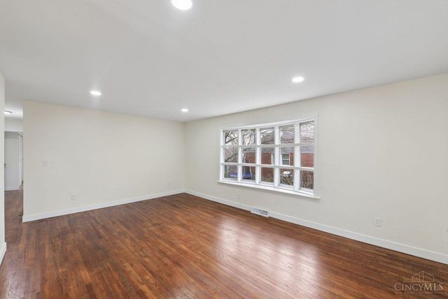 357 Meadowcrest Road, Cincinnati, OH 45231