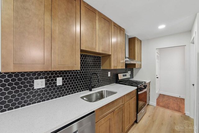 357 Meadowcrest Road, Cincinnati, OH 45231