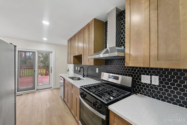 357 Meadowcrest Road, Cincinnati, OH 45231