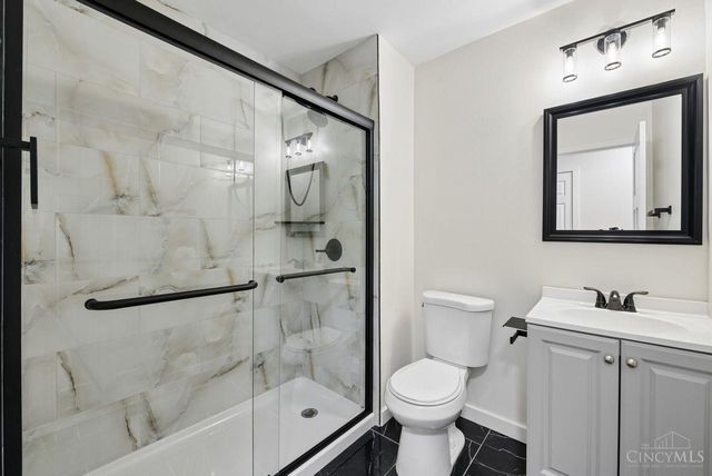 357 Meadowcrest Road, Cincinnati, OH 45231