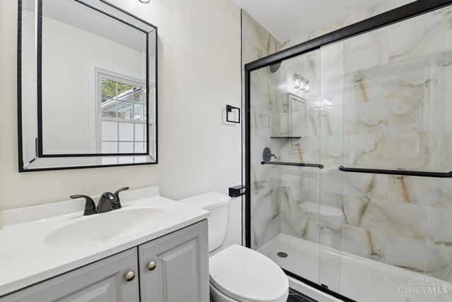 357 Meadowcrest Road, Cincinnati, OH 45231