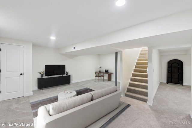 357 Meadowcrest Road, Cincinnati, OH 45231