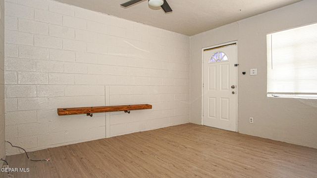 7303 Dale Road 4, El Paso, TX 79915