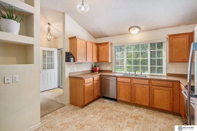 7412 Wyoming Street, Omaha, NE 68122