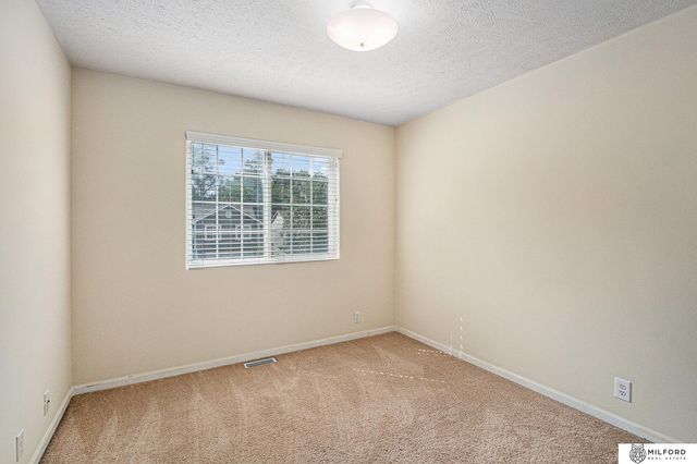 7412 Wyoming Street, Omaha, NE 68122