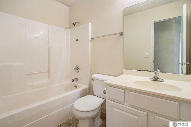 7412 Wyoming Street, Omaha, NE 68122