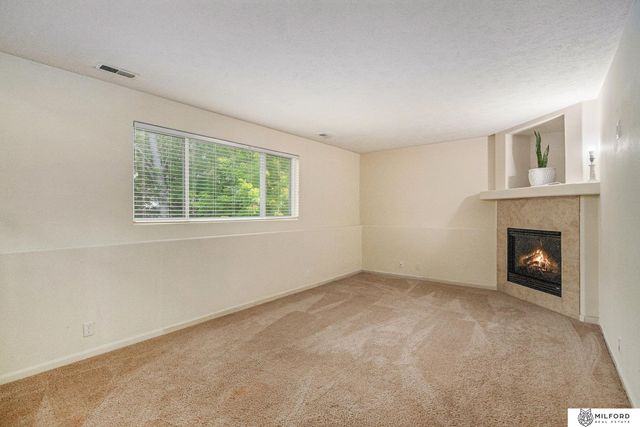 7412 Wyoming Street, Omaha, NE 68122