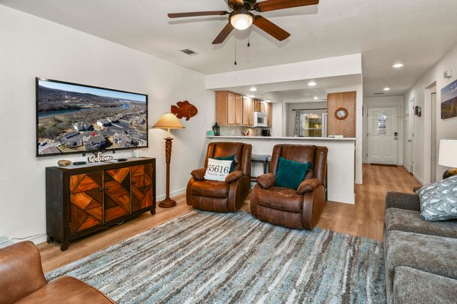 149 The Bluffs Unit 1, Branson, MO 65616