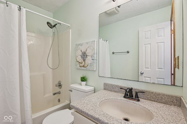 621 N Manifold Street, Ingalls, IN 46048