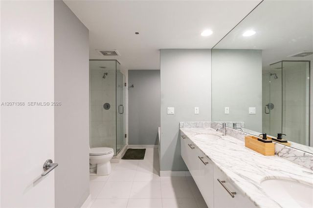55 SE 6th Street 1205, Miami, FL 33131