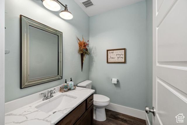 116 N 820 E, Hyde Park, UT 84318