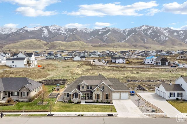 116 N 820 E, Hyde Park, UT 84318
