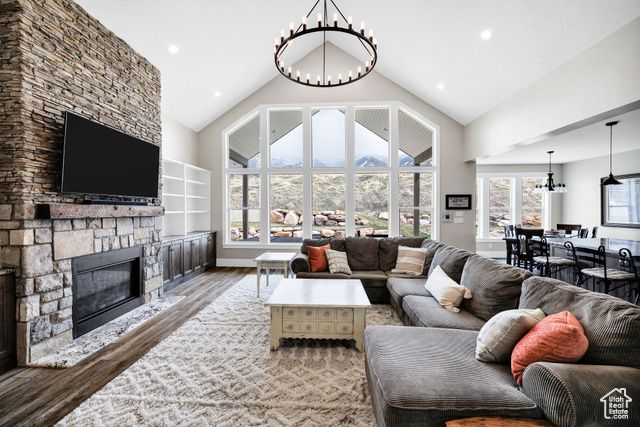 116 N 820 E, Hyde Park, UT 84318