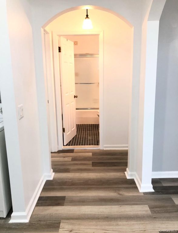 2410 Boston post Road, Larchmont, NY 10538 — photo 5