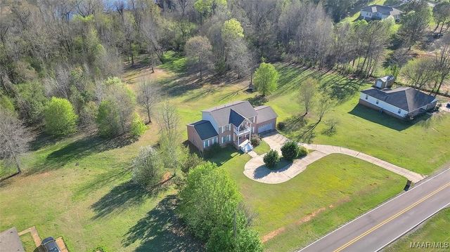 211 Carter Lane, Valley Grande, AL 36703