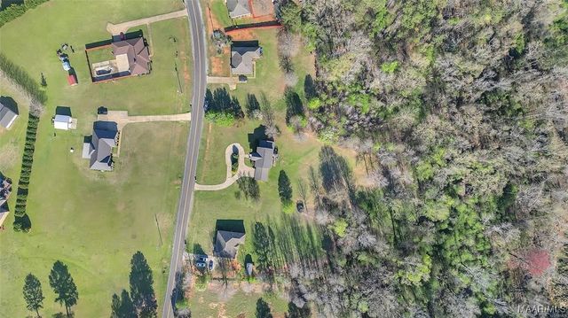211 Carter Lane, Valley Grande, AL 36703