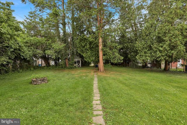 12 INTERVILLA AVE, Reading, PA 19609