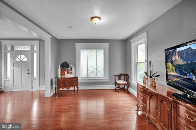 12 INTERVILLA AVE, Reading, PA 19609