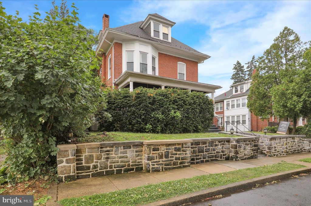 12 INTERVILLA AVE, Reading, PA 19609