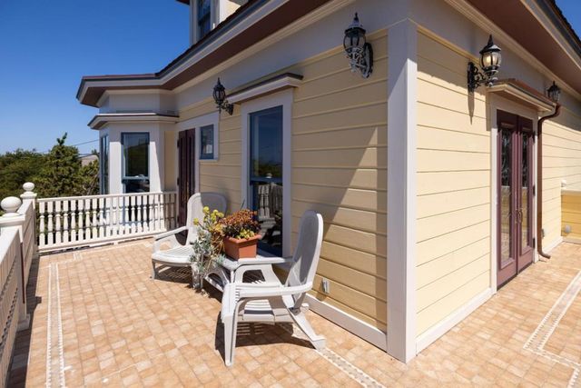 131 7th Street, Pacific Grove, CA 93950