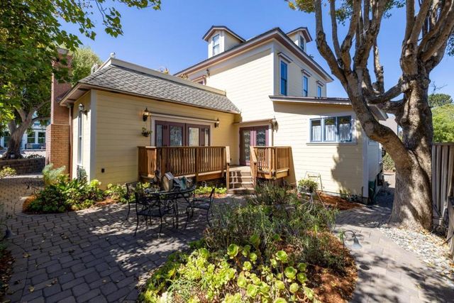 131 7th Street, Pacific Grove, CA 93950