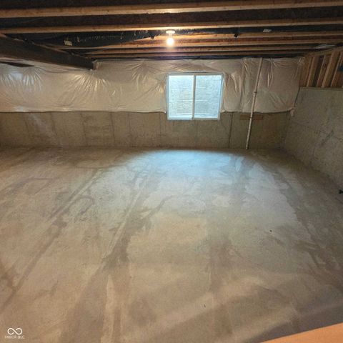 6435 Nicoson, Indianapolis, IN 46259