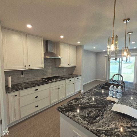 6435 Nicoson, Indianapolis, IN 46259