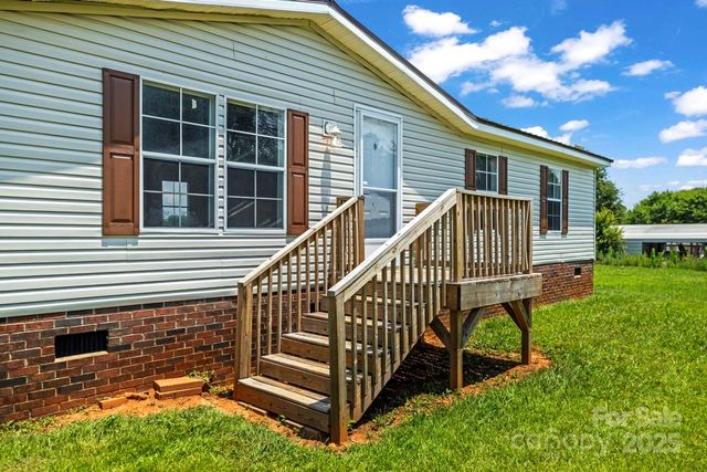 1133 Lynn Lane, Catawba, NC 28609