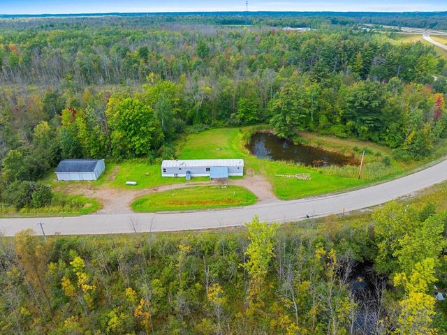 N2461 OLD CEDAR WAY, Peshtigo, WI 54157