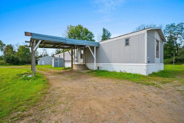 N2461 OLD CEDAR WAY, Peshtigo, WI 54157