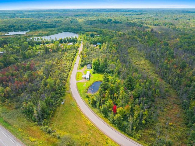 N2461 OLD CEDAR WAY, Peshtigo, WI 54157