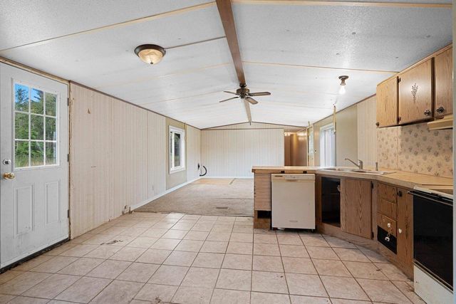 N2461 OLD CEDAR WAY, Peshtigo, WI 54157