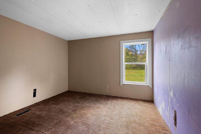 N2461 OLD CEDAR WAY, Peshtigo, WI 54157