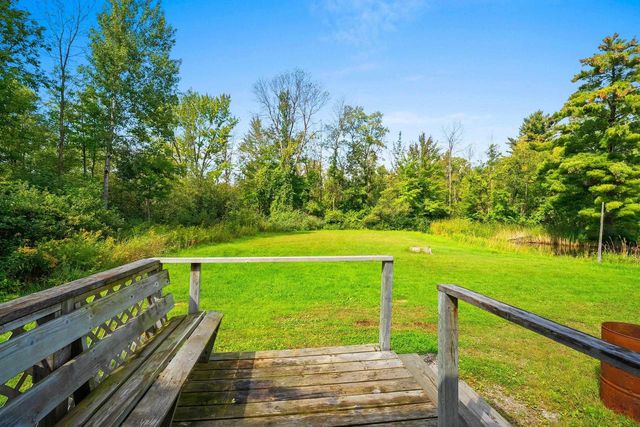 N2461 OLD CEDAR WAY, Peshtigo, WI 54157