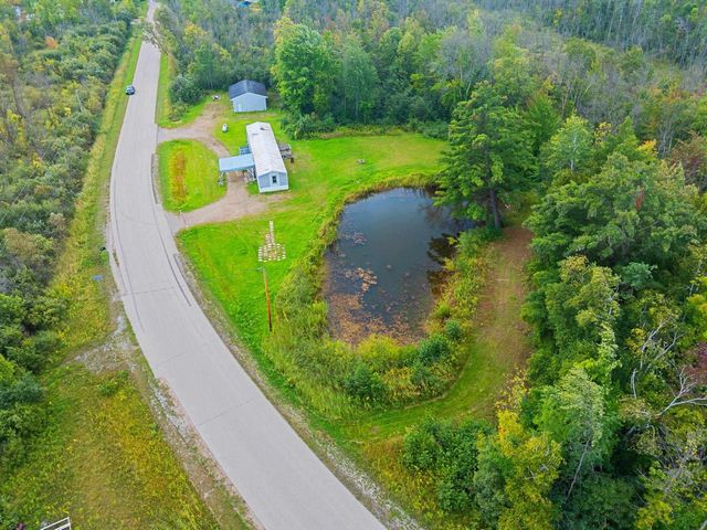 N2461 OLD CEDAR WAY, Peshtigo, WI 54157