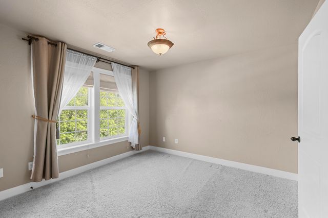 935 Applegate Street, Jacksonville, OR 97530