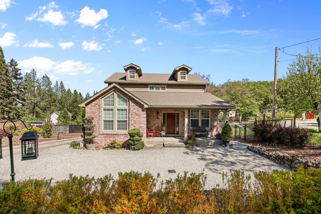 935 Applegate Street, Jacksonville, OR 97530